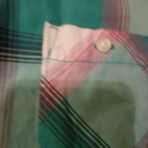 Top - Picture 2 of 8